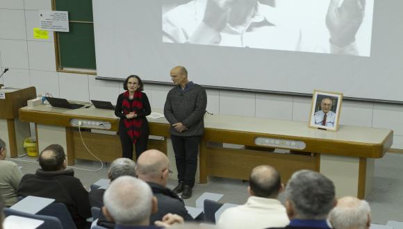 Prof. Neta Bahcall and Prof. Dan Maoz at Prof. Tim de Zeeuw lecture