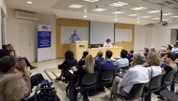 Prof. Derek Penslar at his lecture